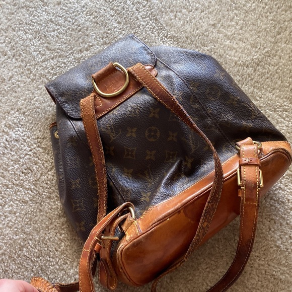 Louis Vuitton Montsouris Backpack - Picture 5 of 10